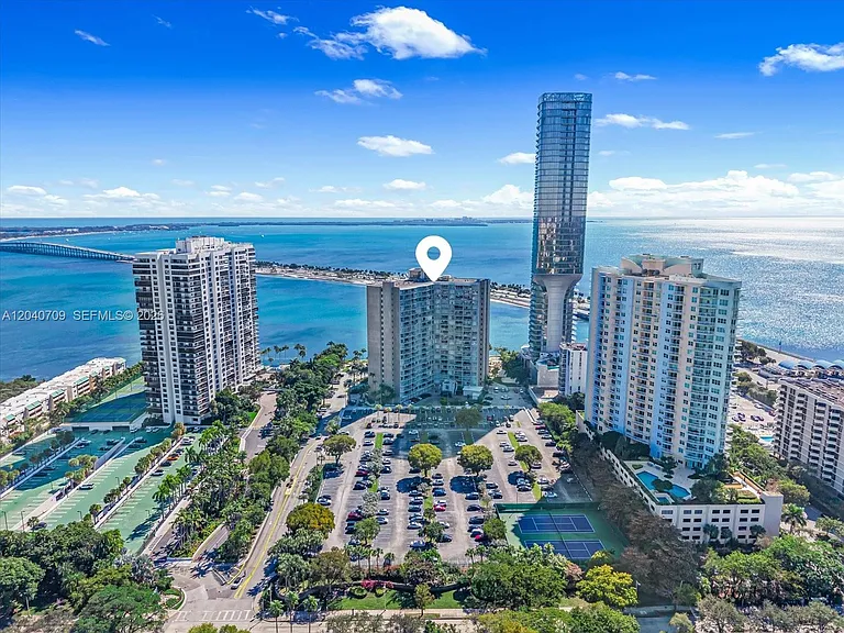 2451 Brickell Ave #14C — Photo 32