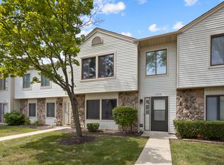 1650 Vermont Dr, Elk Grove Village, IL 60007