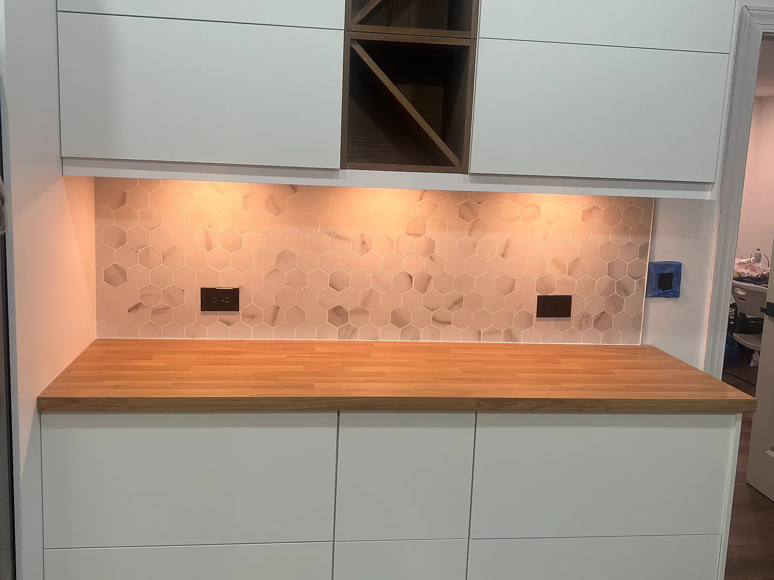 3 bed, 1400 sqft, $2,500 — Photo 4