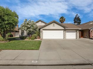 323 Douma Way, Ripon, CA 95366