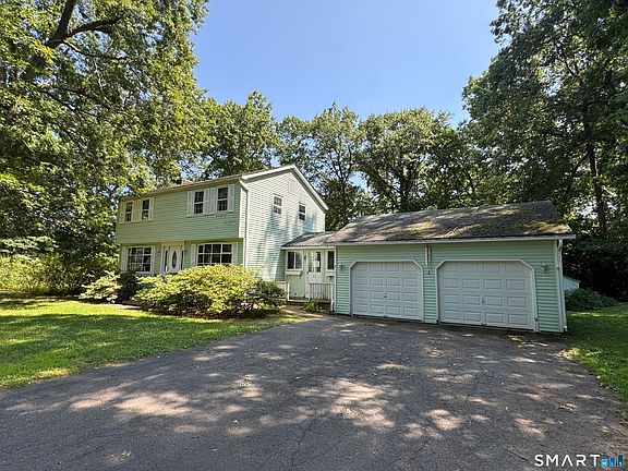 3rd image of 23 Maplewood Drive