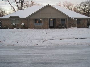 6037 E 55th St S, Tulsa, OK 74135