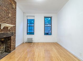 226 E 3rd St #2AA, New York, NY 10009