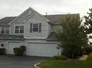 2124 Orchard Ln, Carpentersville, IL 60110