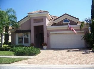 22 Lakeside Way, Palm Coast, FL 32137