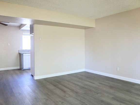 4th image of 43510 Bryant St APT B-1