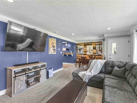 5th image of 6355 Dellrose Dr