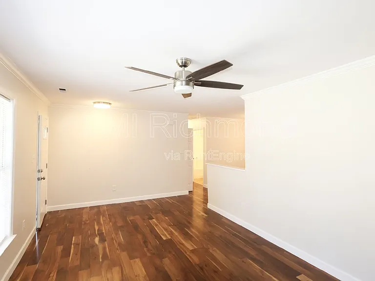 9713 Pampas Dr — Photo 8