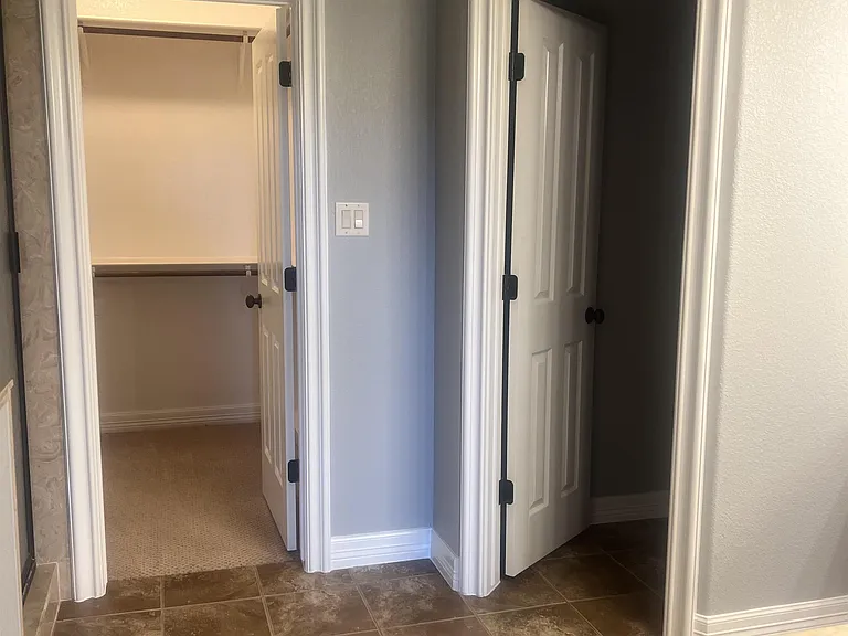 1661 E FM 93 — Photo 11