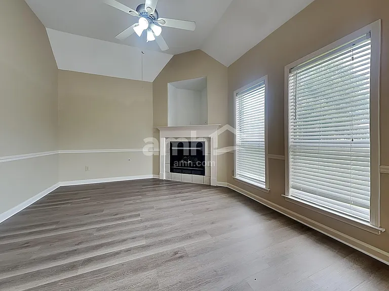 5106 Guffin Rd — Photo 10