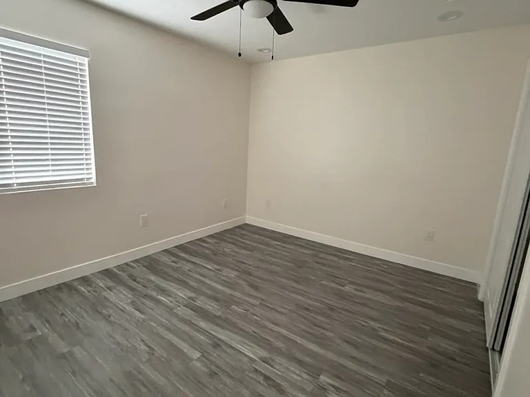 331 W Walnut Ave #1 — Photo 8