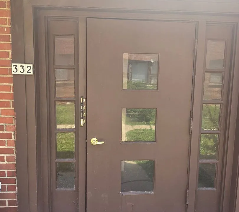 332 N 75th St