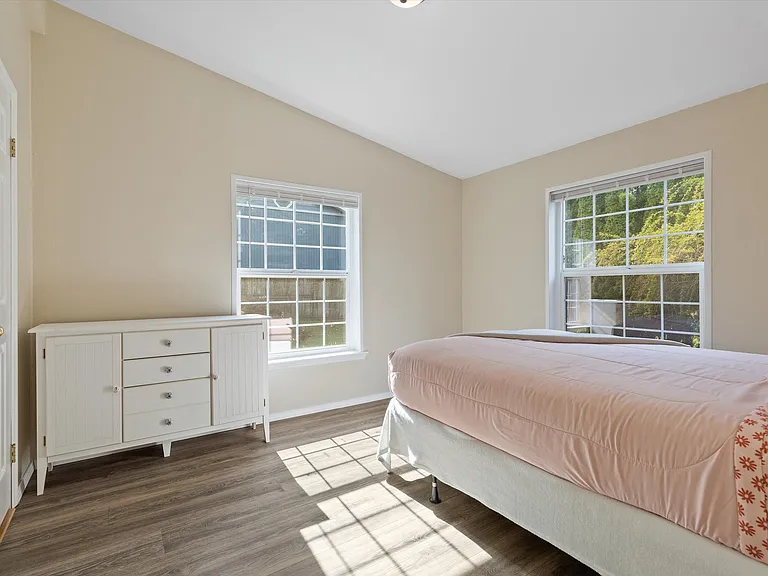 2347 N Chinook Ln — Photo 21