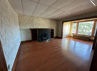 (Undisclosed Address), Chicago, IL 60620