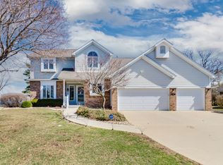 1212 Ironwood Cc Dr, Normal, IL 61761