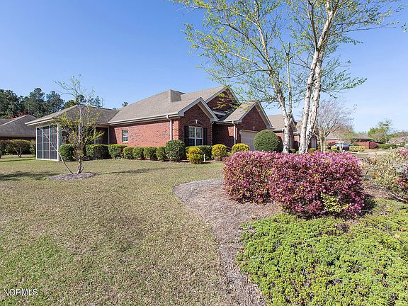 4th image of 735 Beachwalk Drive