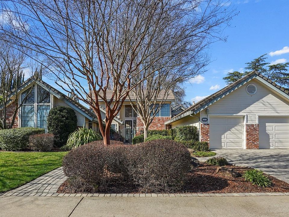 1st image of 1241 Kingsford Dr