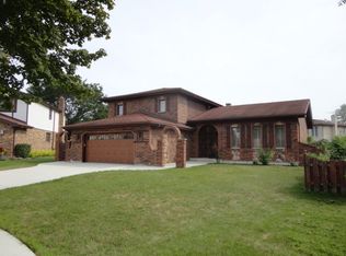 1207 N Baybrook Ct, Addison, IL 60101