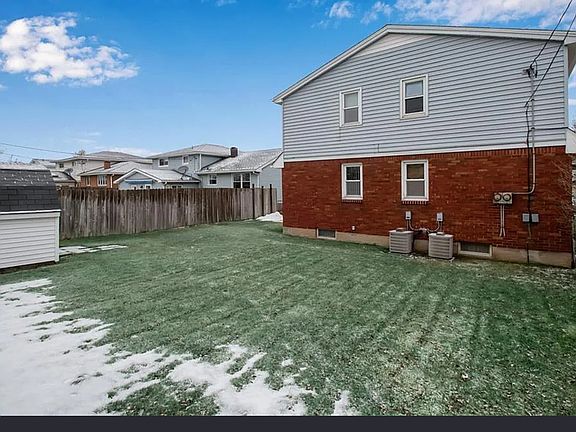 2nd image of 33 Rosemead Ln