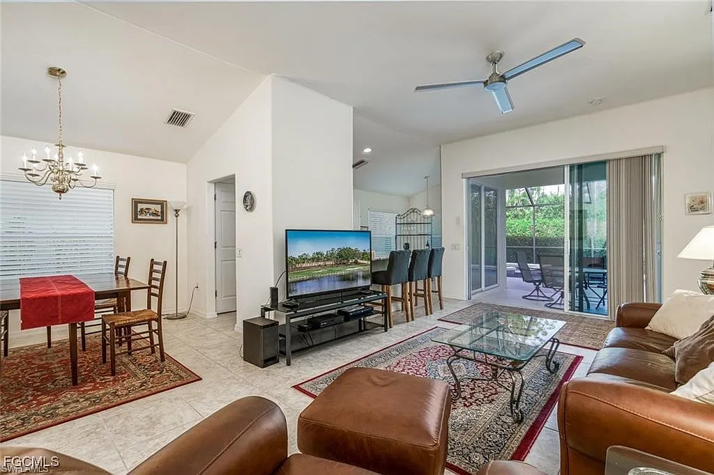 2 bed, 2.0 bath, 1509 sqft, $7,400 — Photo 3