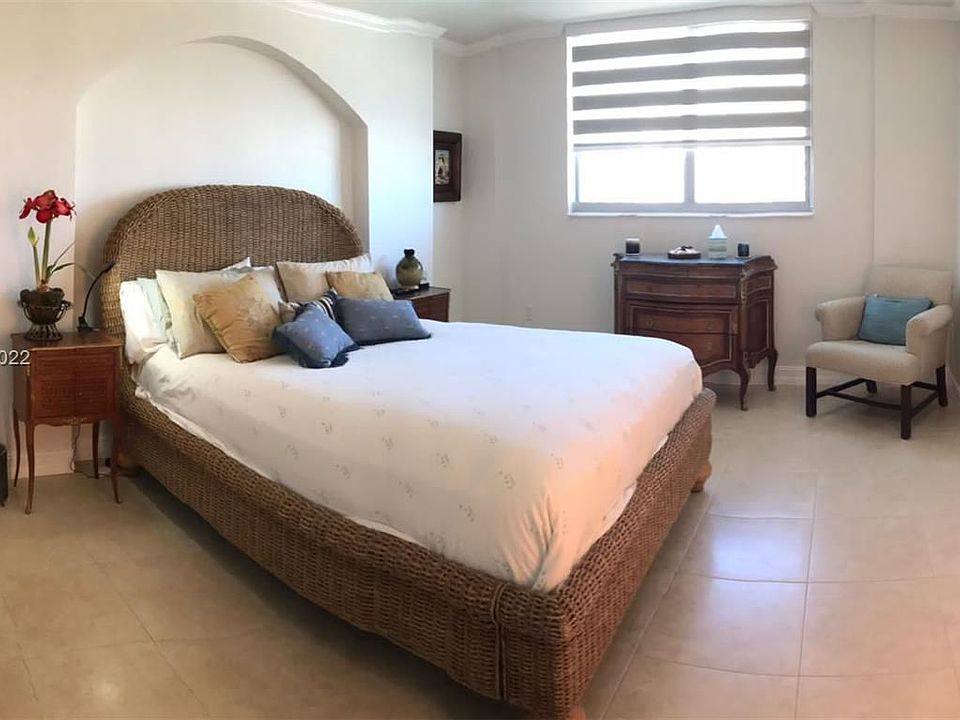 1st image of 9273 Collins Ave APT 706