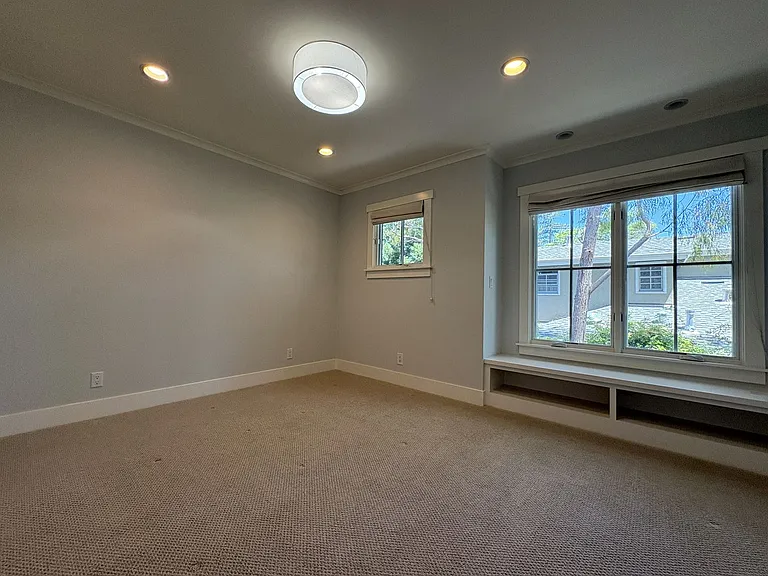 2771 South Ct — Photo 37