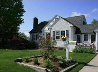 72 Circuit Dr, Riverside, RI 02915