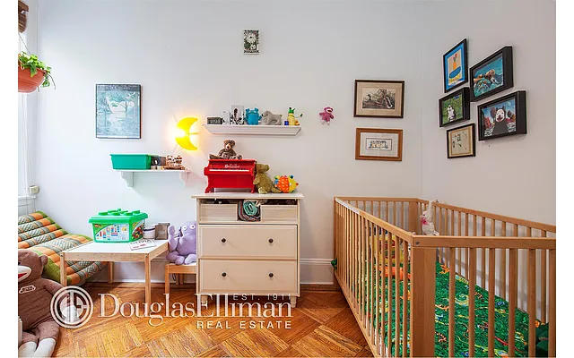 Sold by Douglas Elliman | media 4