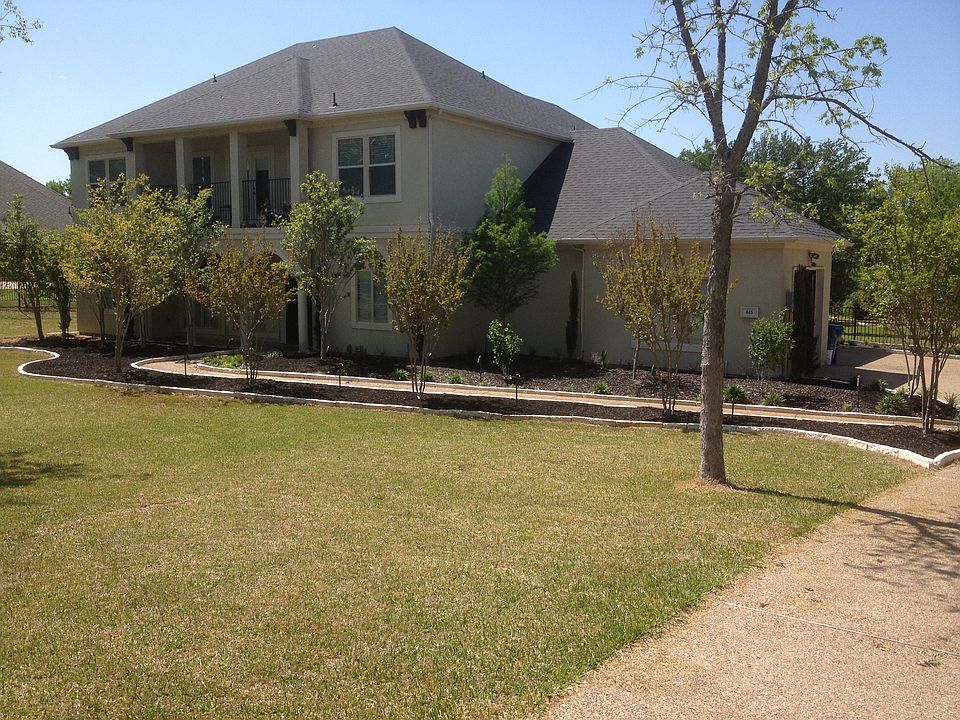 2nd image of 615 Melody Ln