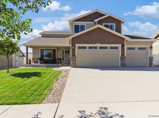 3607 Thomas Rd, Cheyenne, WY 82009