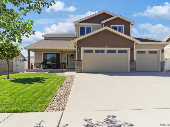 3607 Thomas Rd, Cheyenne, WY 82009