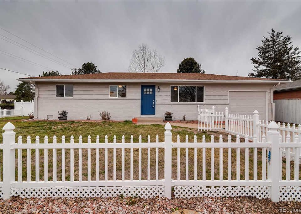 1st image of 1535 31st Ave