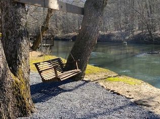 19 1st St, Ellijay, GA 30540