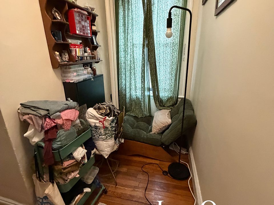 2nd image of 1148 Commonwealth Ave #9