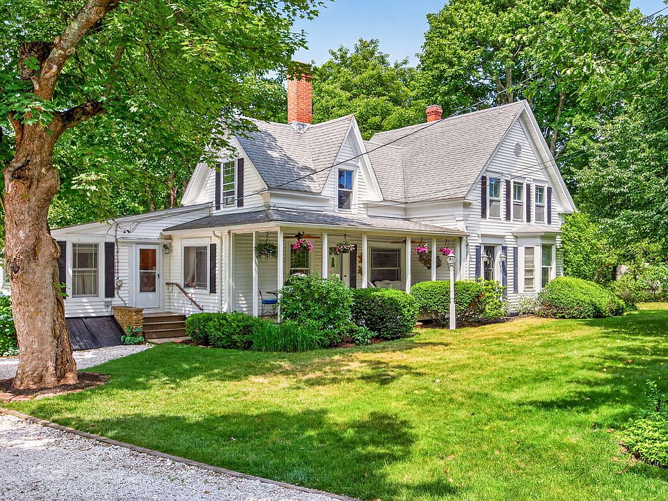 1st image of 658 Main Street