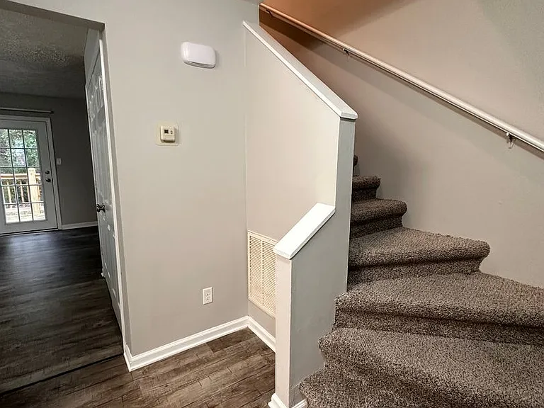 1636 Louisville Rd — Photo 31