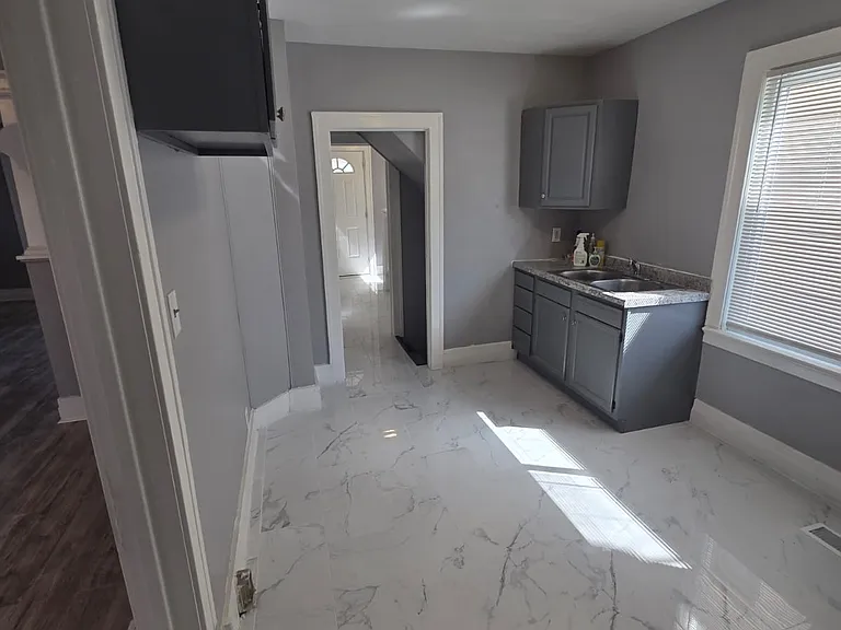 25857 Colgate St — Photo 1