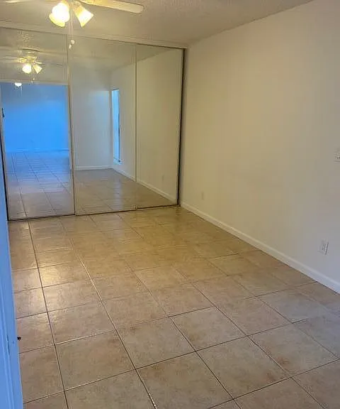 641 Executive Center Dr #P104 — Photo 6