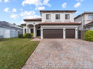 15871 SW 141st St, Miami, FL 33196