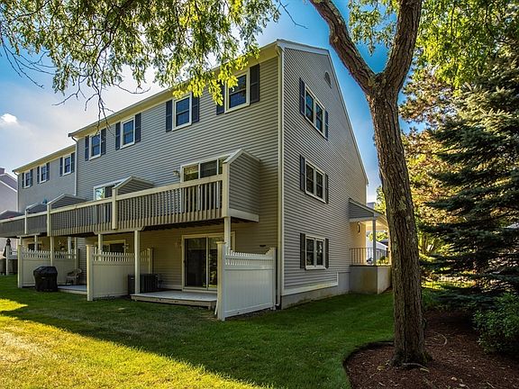 2nd image of 1 Indian Hill Ln #101