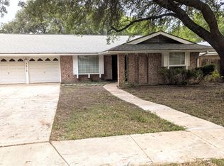 3215 Quakertown Dr, San Antonio, TX 78230