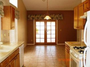 2049 Angel Falls Dr, Henderson, NV 89074