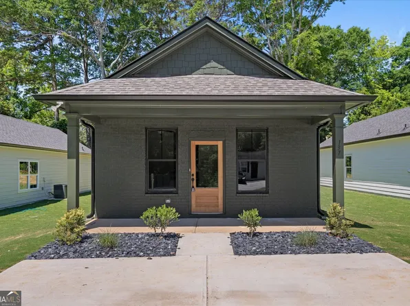 137 Bowen St, Carrollton, GA 30117