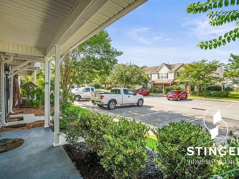 536 Candida Dr — Photo 4