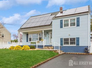 213 Ledden Ter, South Plainfield, NJ 07080