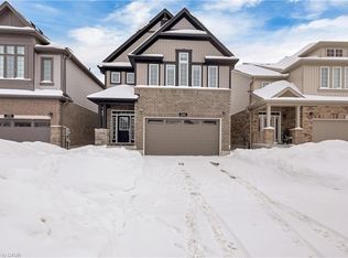 286 Chokecherry Cres, Waterloo, ON N2V 0H1