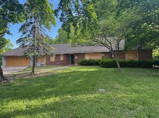 3725 Blue Ridge Blvd, Independence, MO 64052