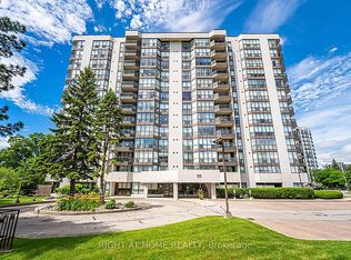 1111 Bough Beeches Blvd #803, Mississauga, ON L4W 4N1