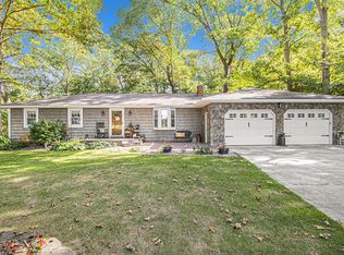 10975 Hankerd Rd, Pleasant Lake, MI 49272