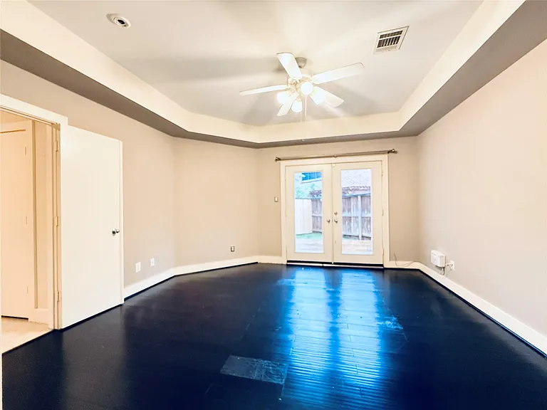 9813 Cynthia Ann Ct — Photo 3